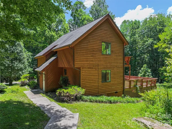 $397,500 | 25 Little Creek Lane, Maggie Valley, NC 28751