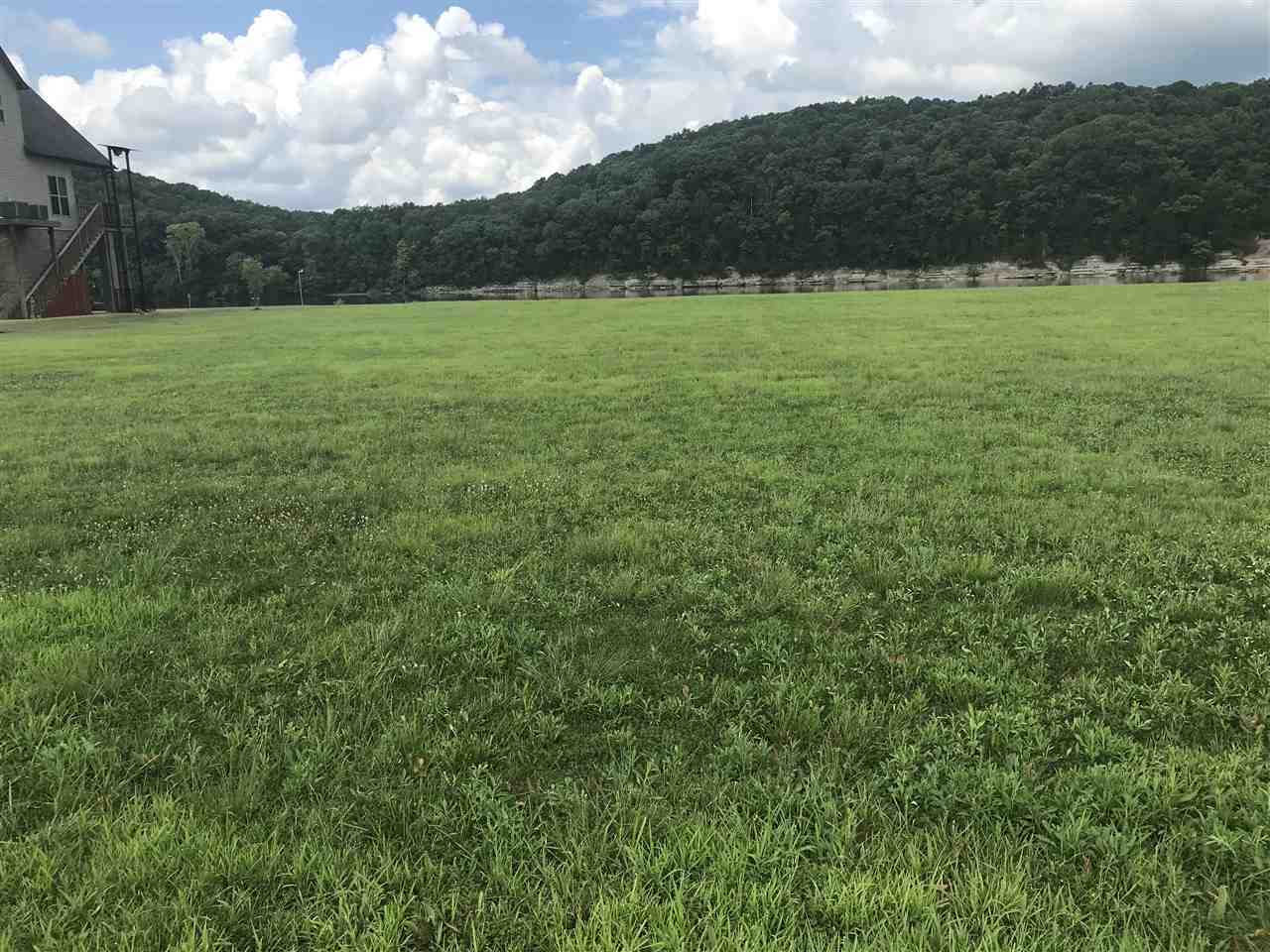 1074 Hardin Bottom Road Clifton, TN 38425 - Photo 4 of 6 Gallery Image 4