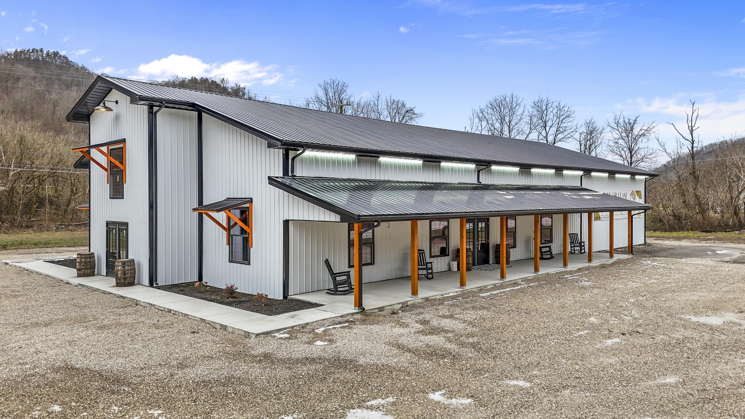 9585 Campton Road Stanton, KY 40380 - Photo 1 of 13 DJI_20251216150301_0136_D