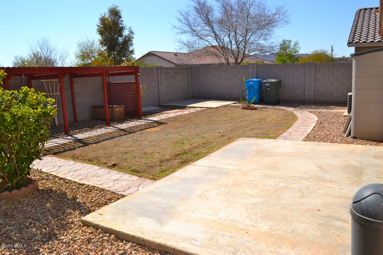 3031 West Red Fox Road Phoenix, AZ 85083 - Photo 17 of 19 Back 2
