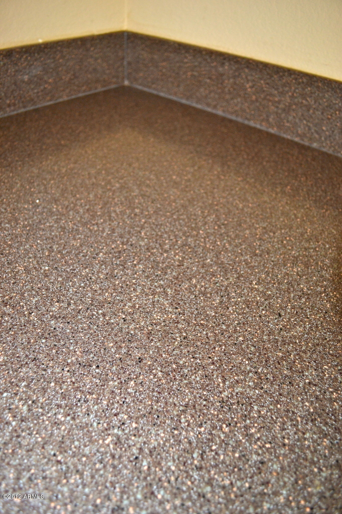 3031 West Red Fox Road Phoenix, AZ 85083 - Photo 4 of 19 Corian