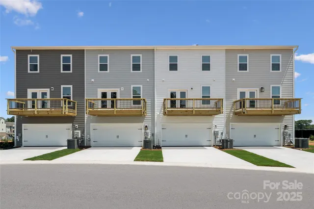 $420,000 | 1920 Westerhill Road, Fort Mill, SC 29708