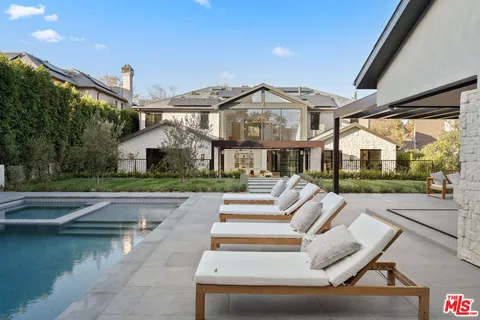 $17,695,000 | 10444 Charing Cross Road, Los Angeles, CA 90024