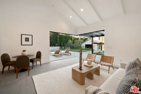 $17,695,000 | 10444 Charing Cross Road, Los Angeles, CA 90024