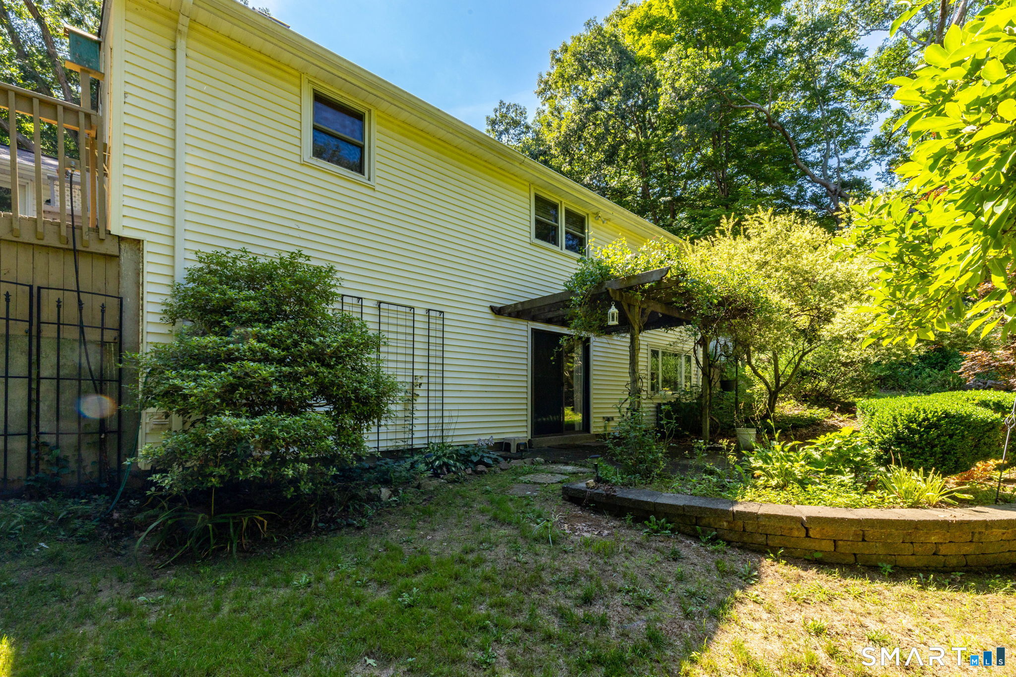101 S Road Marlborough, CT 06447 - Photo 26 of 39 Gallery Image 26