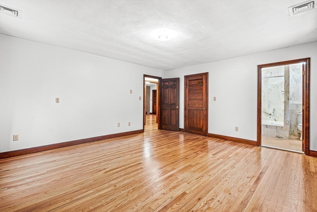 280 High Street Winchester, MA 01890 - Photo 14 of 40 Gallery Image 14