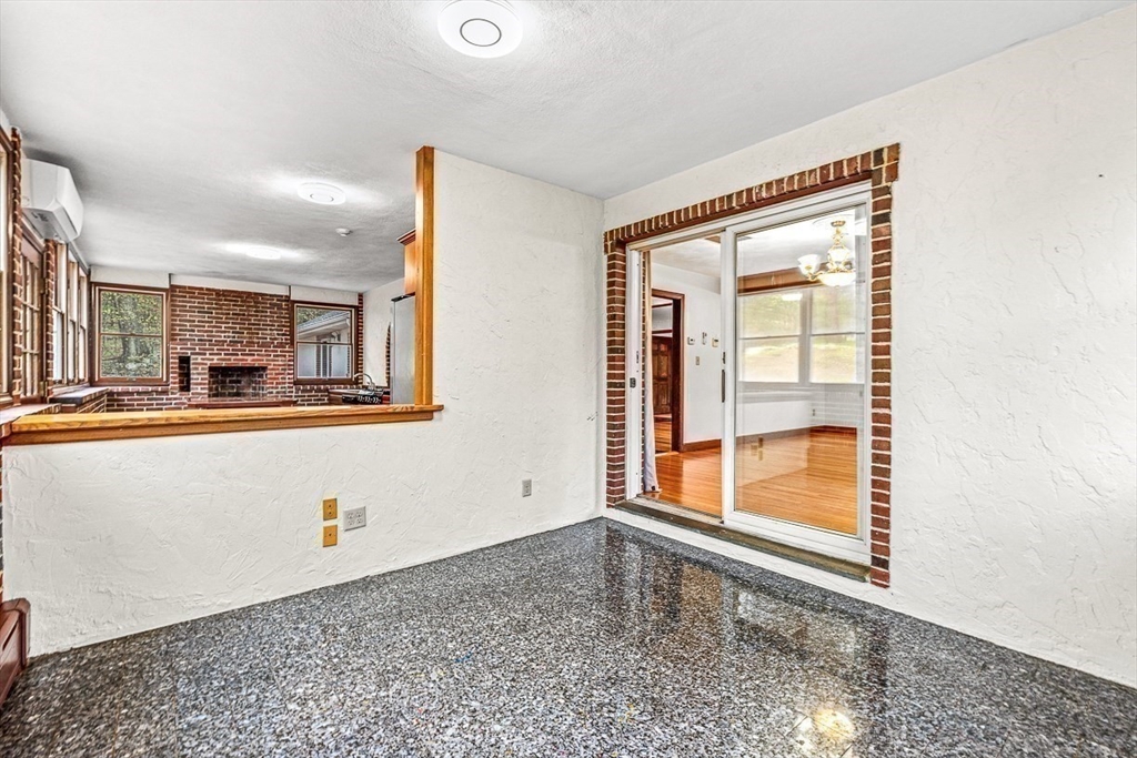 280 High Street Winchester, MA 01890 - Photo 7 of 40 Gallery Image 7