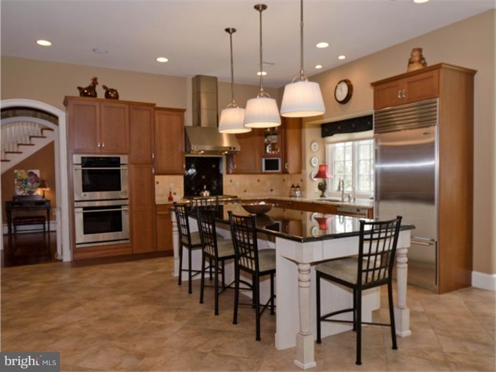 782 Benner Road, Unit 52 Allentown, PA 18104 - Photo 4 of 14 Gallery Image 4