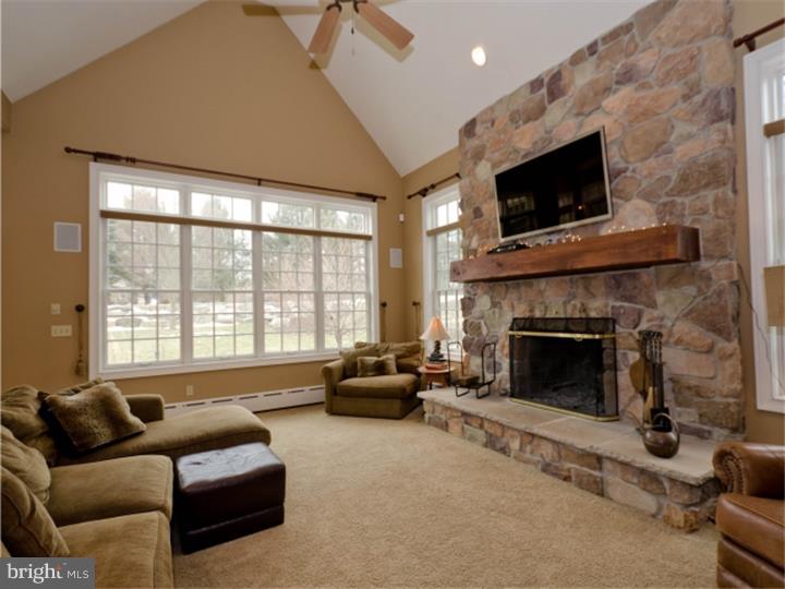 782 Benner Road, Unit 52 Allentown, PA 18104 - Photo 8 of 14 Gallery Image 8