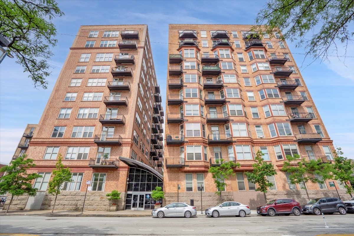 500 South Clinton Street, Unit 527 Chicago, IL 60607 - Photo 1 of 38 Gallery Image 1