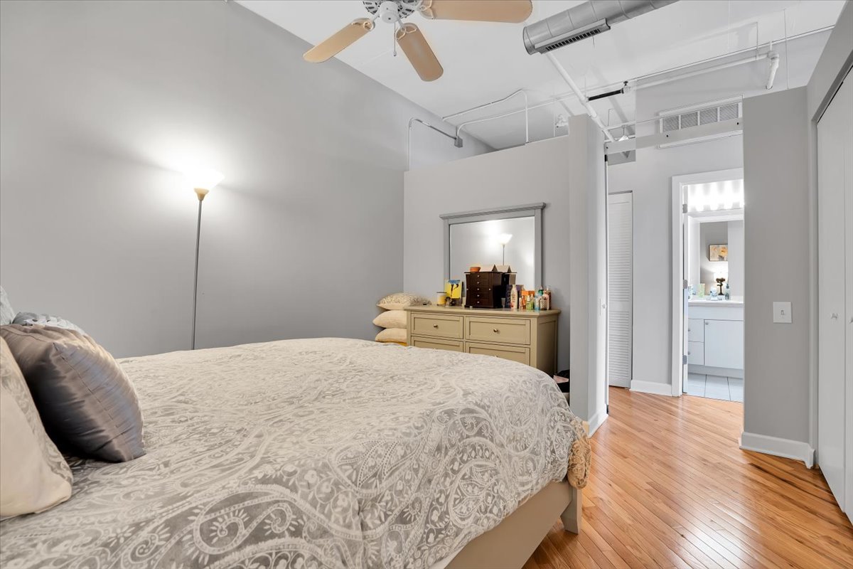 500 South Clinton Street, Unit 527 Chicago, IL 60607 - Photo 24 of 38 Gallery Image 24