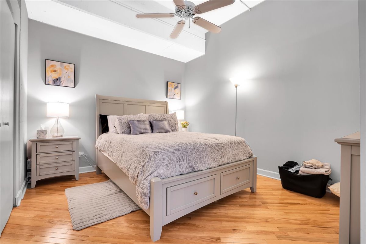 500 South Clinton Street, Unit 527 Chicago, IL 60607 - Photo 25 of 38 Gallery Image 25