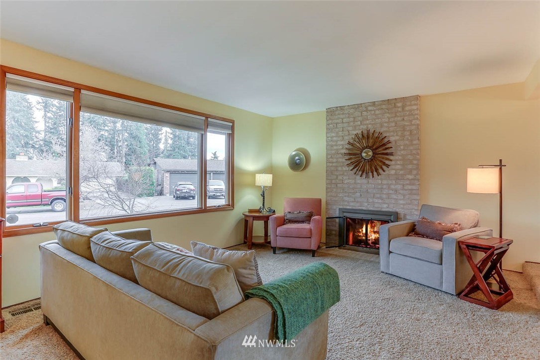 14206 Southeast 170th Street Renton, WA 98058 - Photo 5 of 33 Gallery Image 5