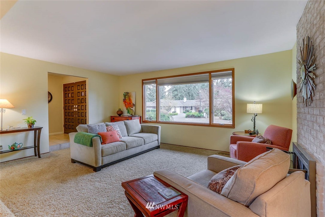 14206 Southeast 170th Street Renton, WA 98058 - Photo 6 of 33 Gallery Image 6