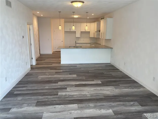 $368,000 | 314 Captains Court, Grafton, IL 62037