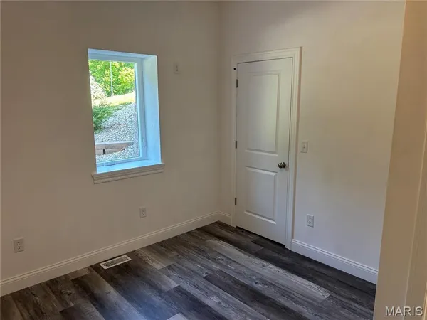 $368,000 | 314 Captains Court, Grafton, IL 62037