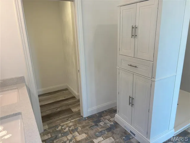 $368,000 | 314 Captains Court, Grafton, IL 62037