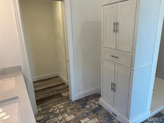 $368,000 | 314 Captains Court, Grafton, IL 62037