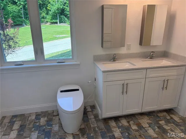 $368,000 | 314 Captains Court, Grafton, IL 62037