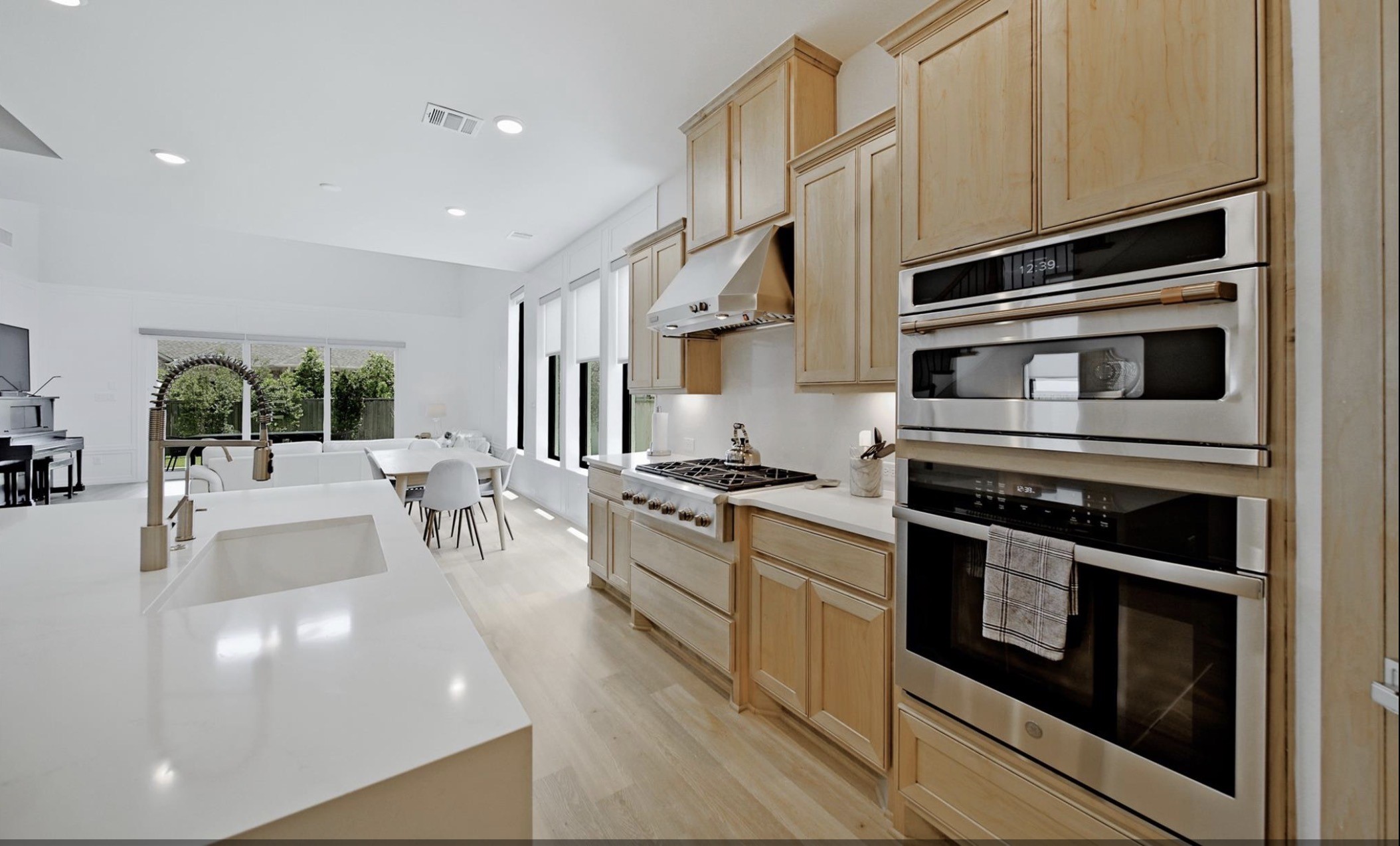 6 Gentle Branch Place Tomball, TX 77375 - Photo 5 of 41