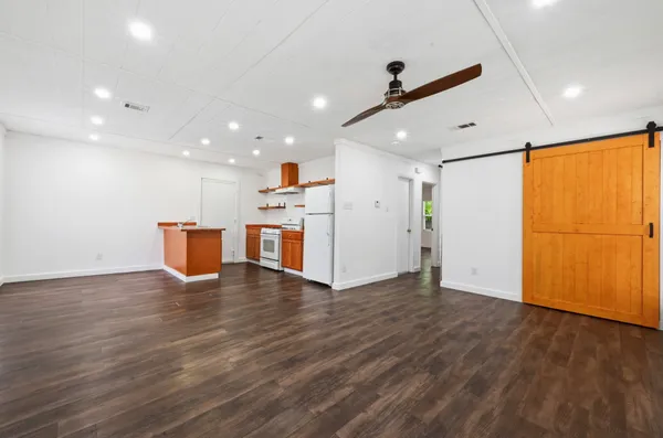 $1,595 | 5104 Spruce Cove, Unit A, Austin, TX 78744