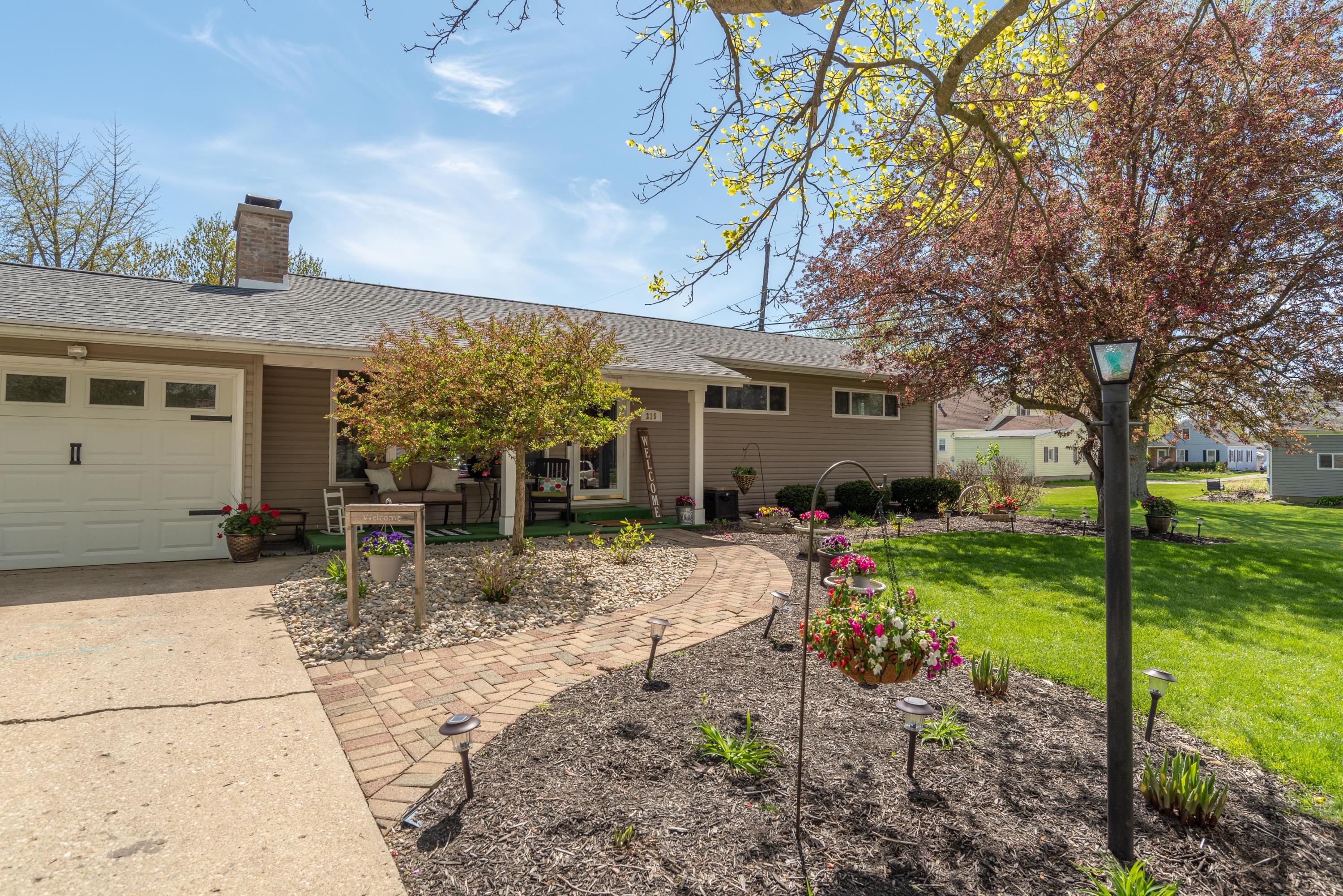 215 East Ruth Street Sidney, OH 45365 - Photo 5 of 34 Gallery Image 5