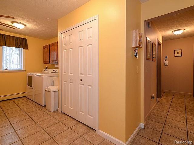 2251 Spruce Ridge Howell, MI 48855 - Photo 29 of 56 29217015781_12.jpg