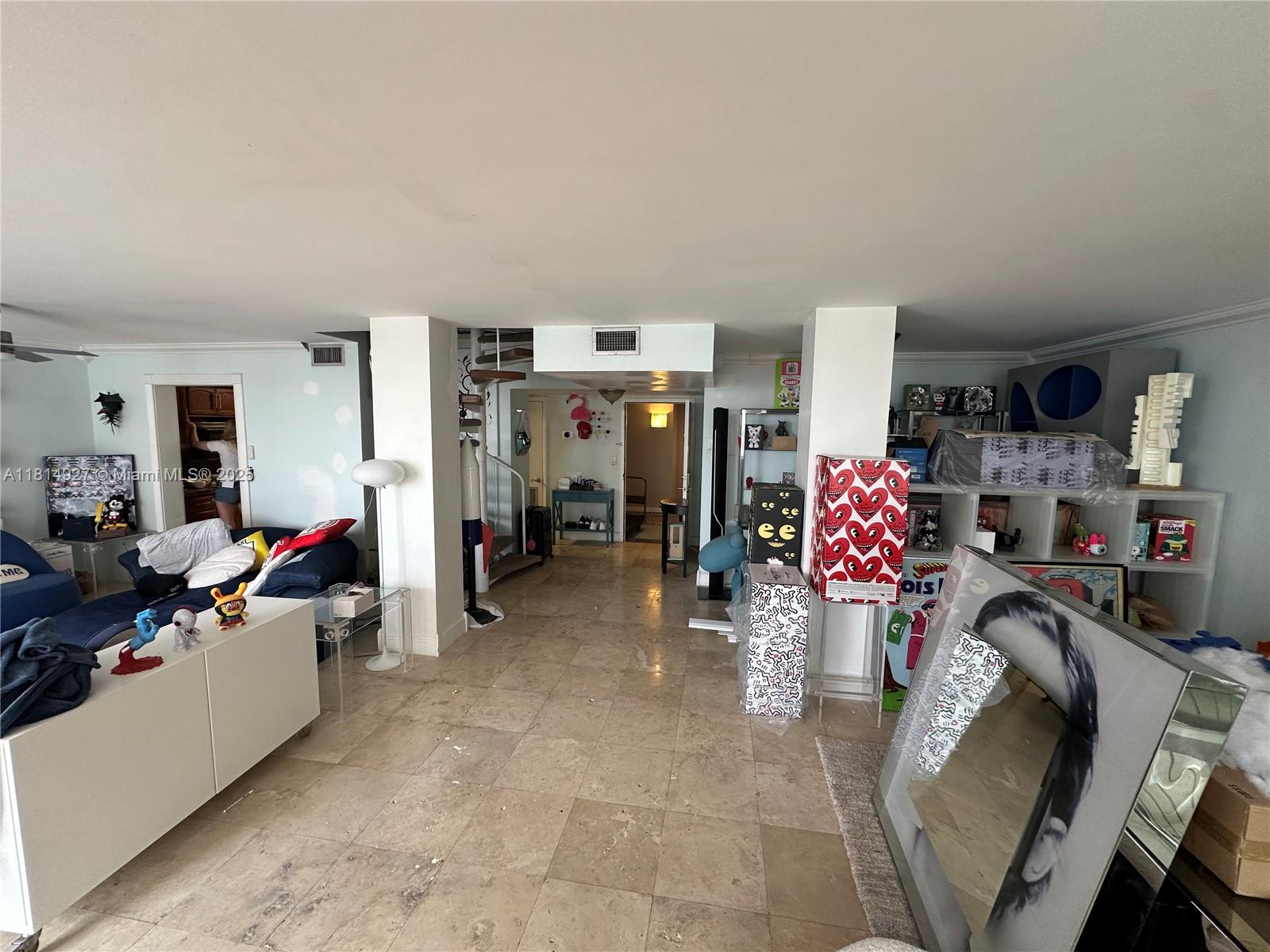 600 Northeast 36th Street, Unit PH14 Miami, FL 33137 - Photo 5 of 21