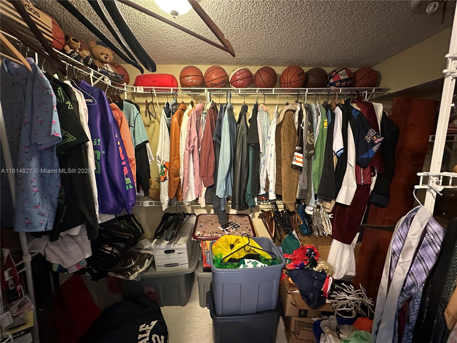 600 Northeast 36th Street, Unit PH14 Miami, FL 33137 - Photo 8 of 21