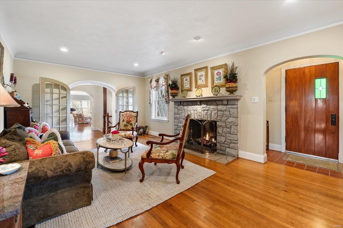 2124 North Geyer Road Frontenac, MO 63131 - Photo 28 of 40 Gallery Image 28