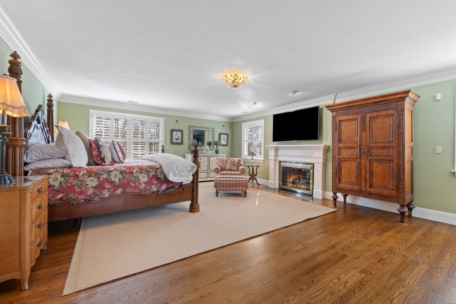 2124 North Geyer Road Frontenac, MO 63131 - Photo 33 of 40 Gallery Image 33