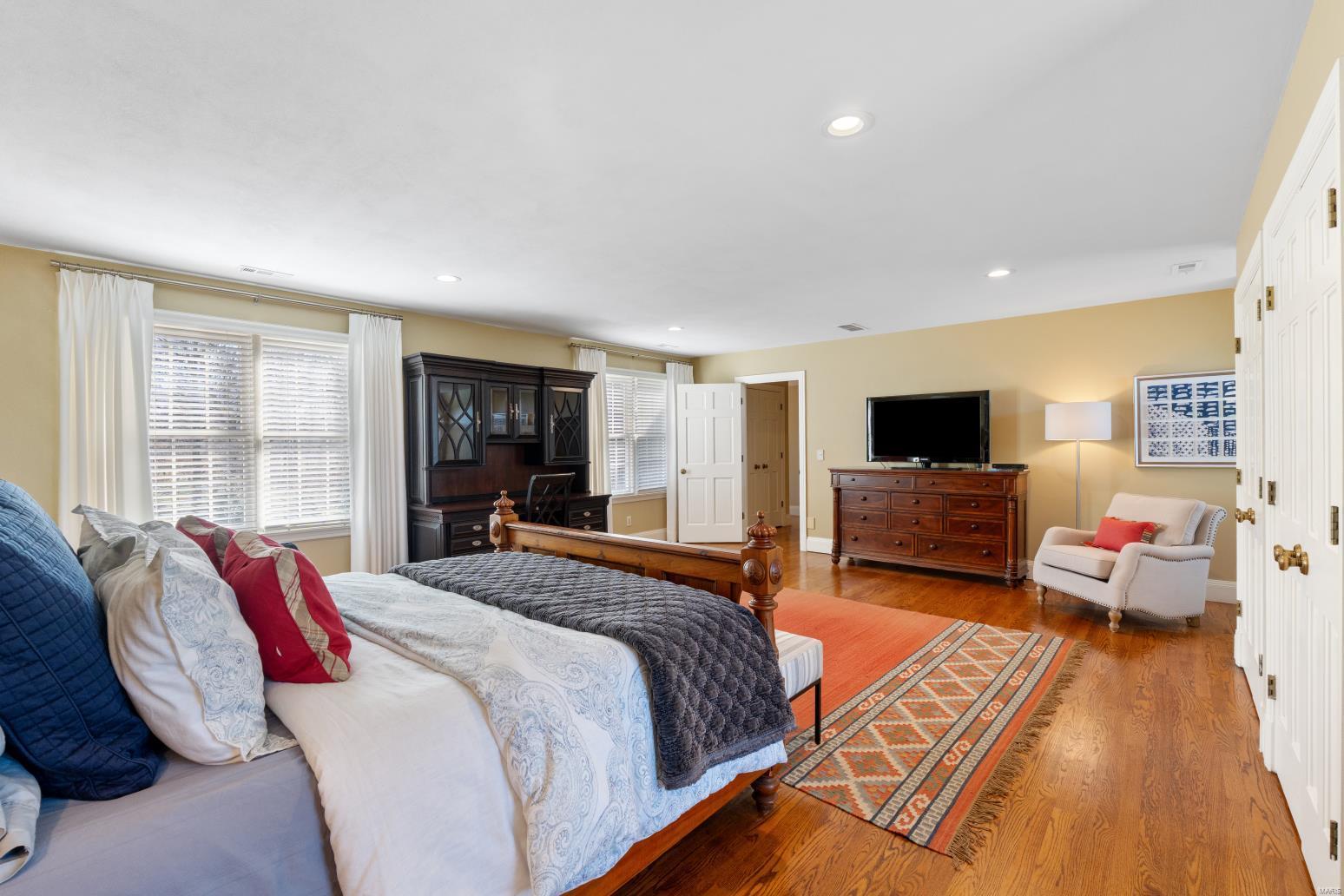 2124 North Geyer Road Frontenac, MO 63131 - Photo 40 of 40 Gallery Image 40