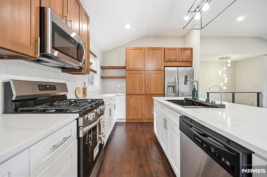 550 Ramapo Valley Road Oakland, NJ 07436 - Photo 12 of 50