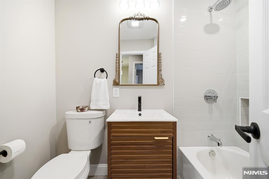 550 Ramapo Valley Road Oakland, NJ 07436 - Photo 17 of 50