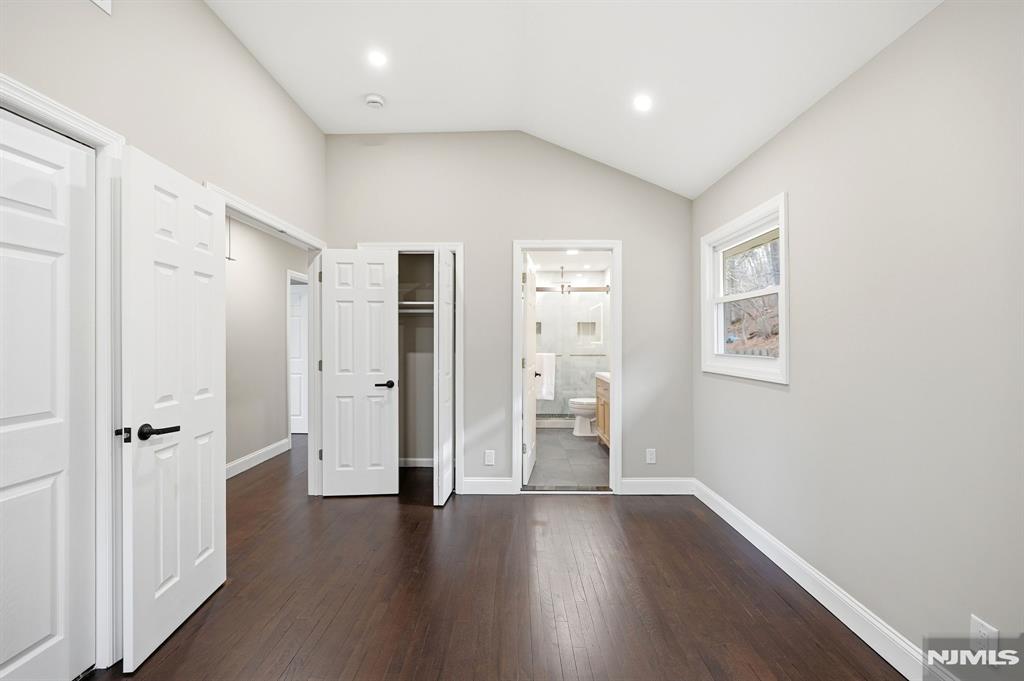 550 Ramapo Valley Road Oakland, NJ 07436 - Photo 24 of 50