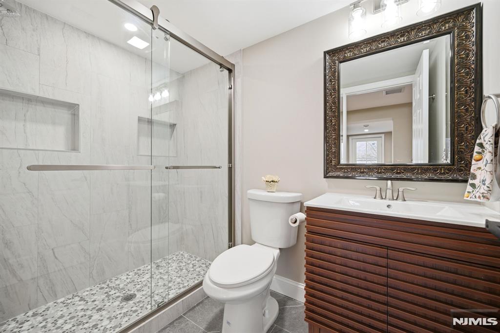 550 Ramapo Valley Road Oakland, NJ 07436 - Photo 28 of 50