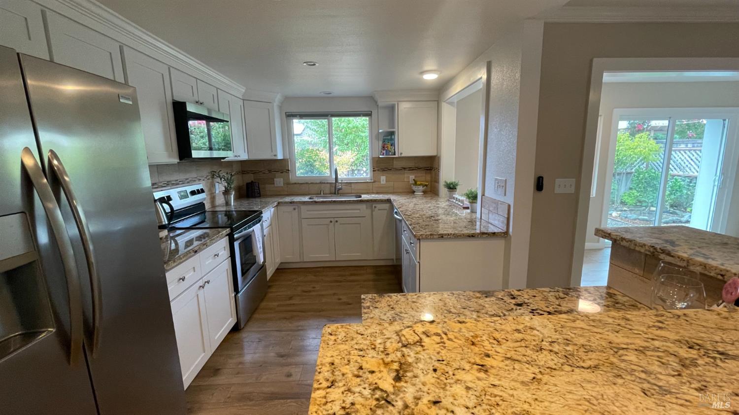 2 Fallgreen Court Santa Rosa, CA 95409 - Photo 2 of 7