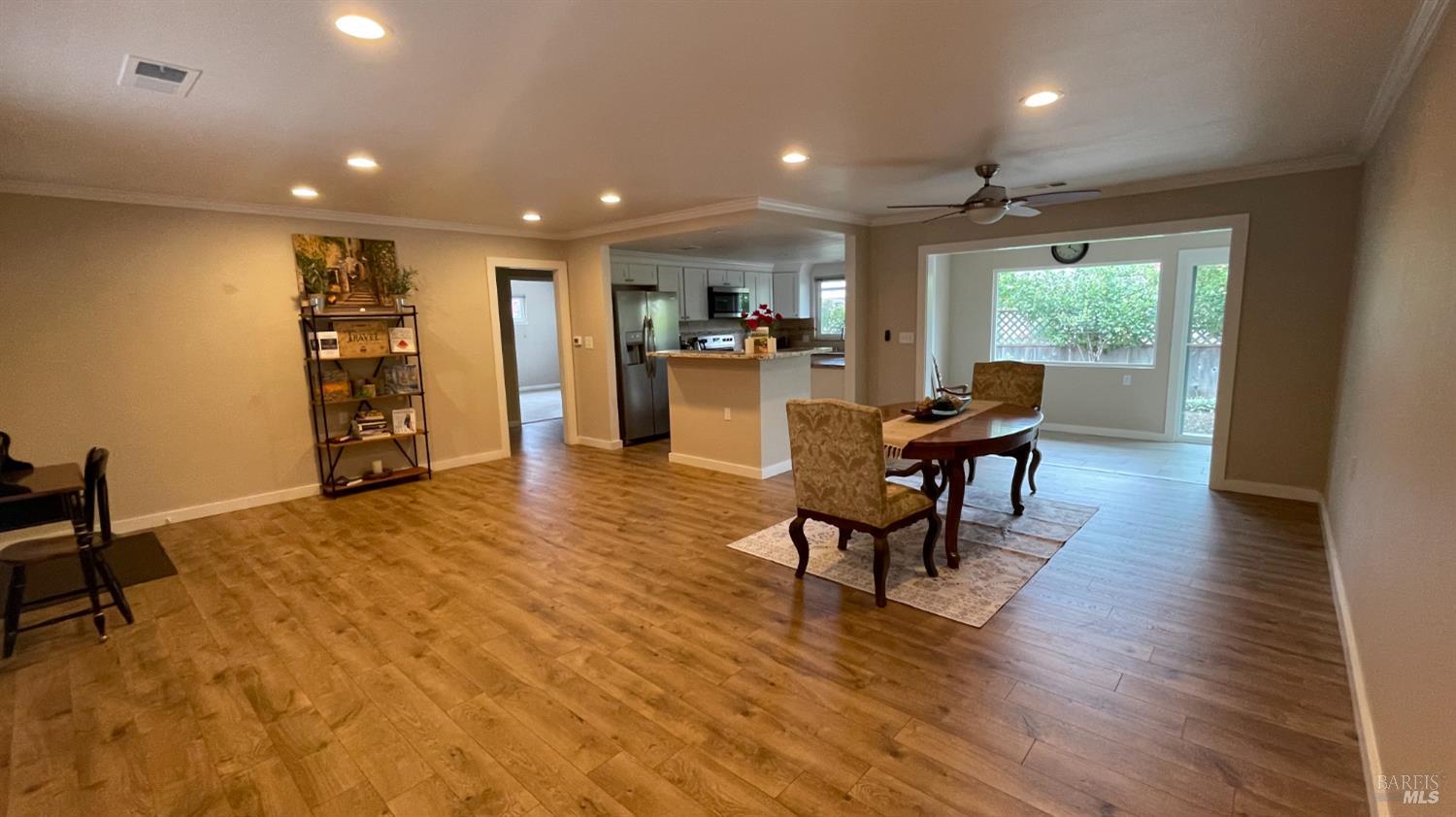 2 Fallgreen Court Santa Rosa, CA 95409 - Photo 4 of 7