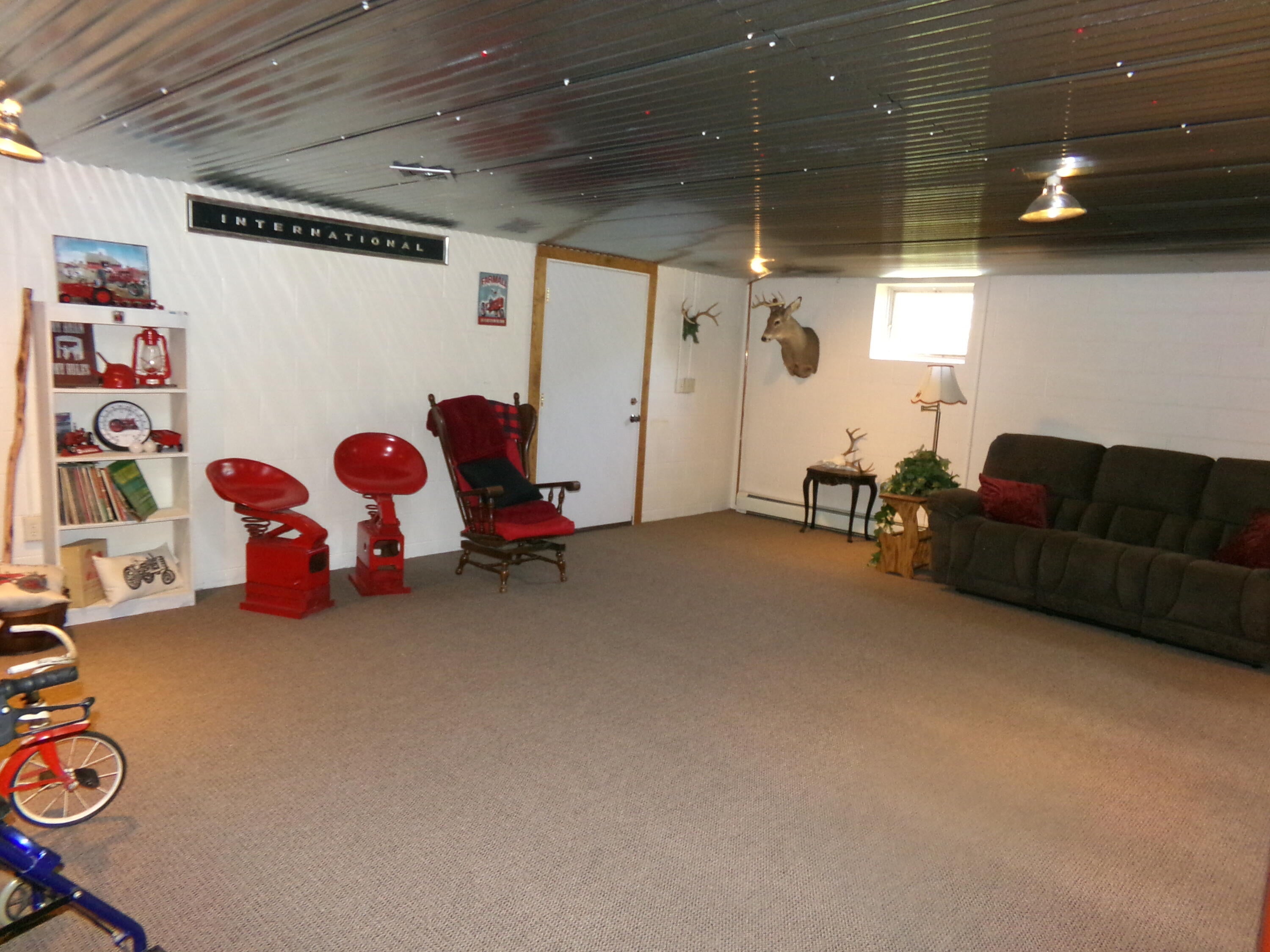 9901 Bolton Road Posen, MI 49776 - Photo 55 of 60 Family/game room