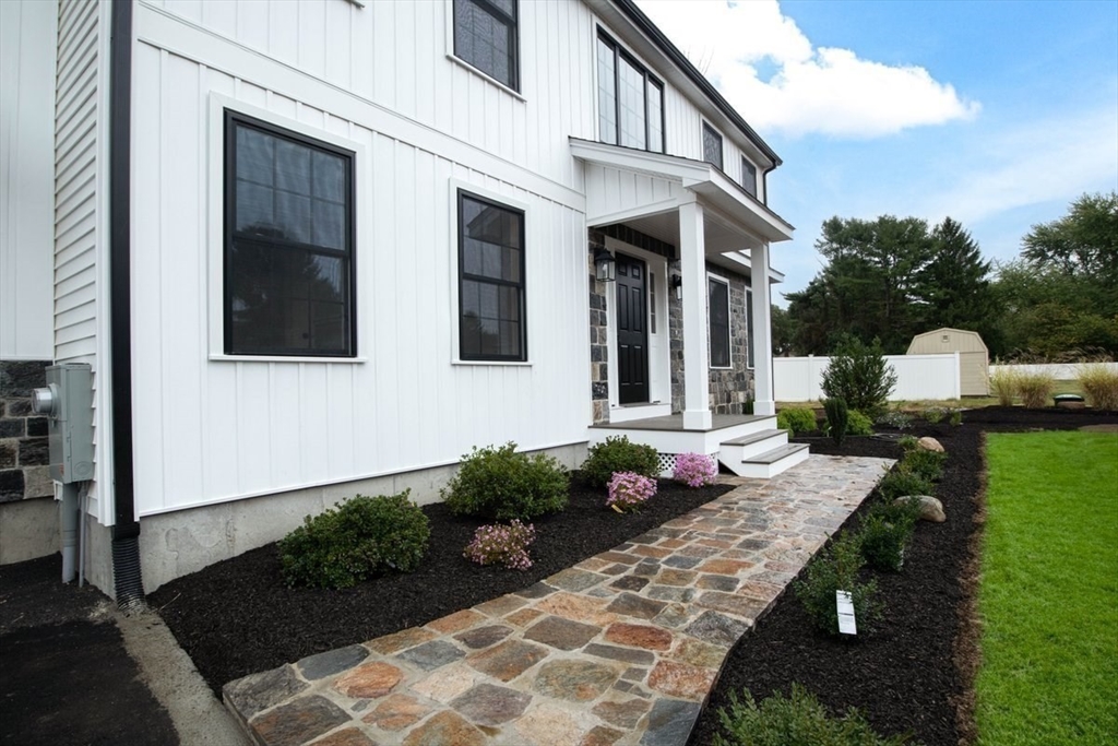 350 Wrentham Road Bellingham, MA 02019 - Photo 4 of 42 Gallery Image 4