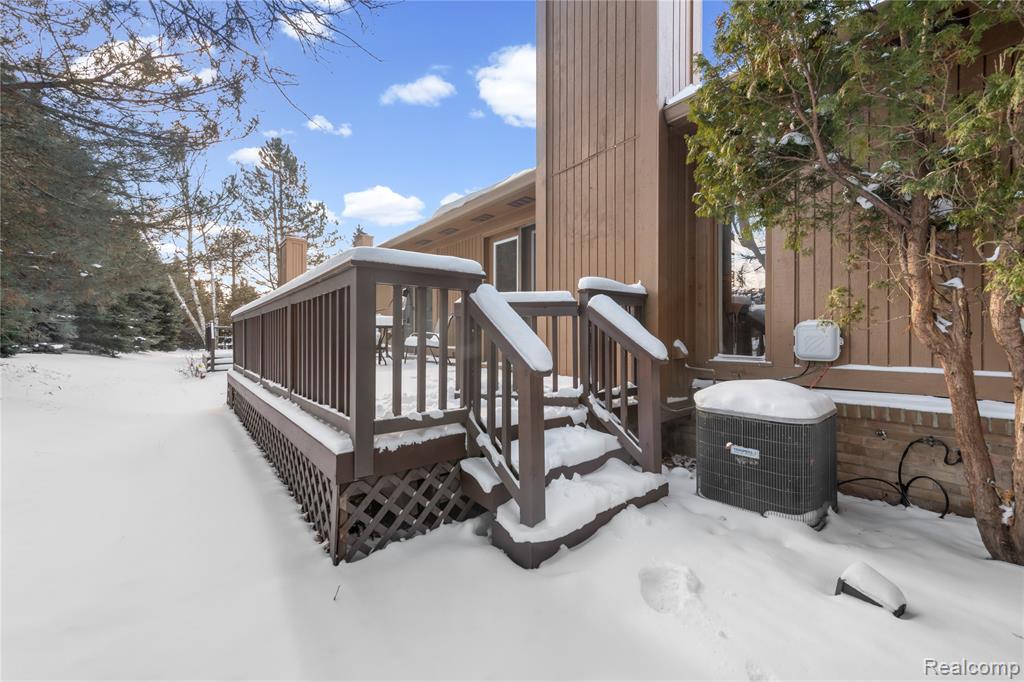 2197 London Bridge Drive, Unit 24 Rochester, MI 48307 - Photo 29 of 35