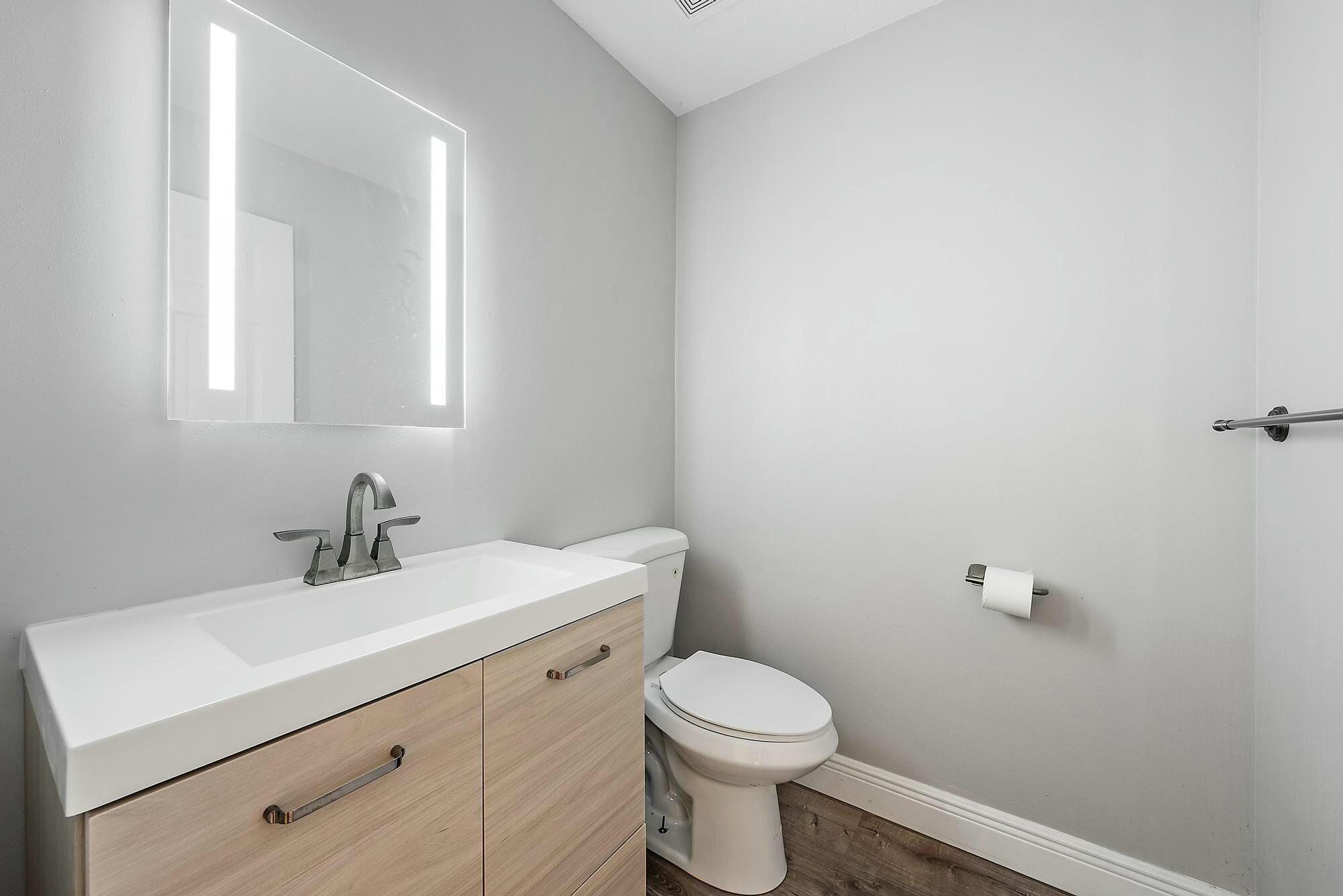 6606 Sandy Bank Terrace Riviera Beach, FL 33407 - Photo 10 of 26 tempImageok9C6d
