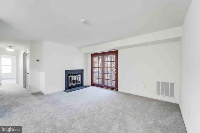 $310,000 | 5700 Shadwell Court, Unit 77, Alexandria, VA 22309