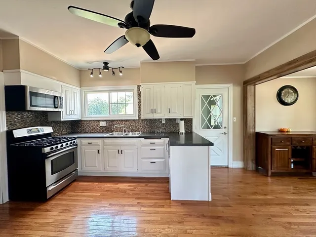 $469,900 | 461 Southwick Street, Feeding Hills, MA 01030