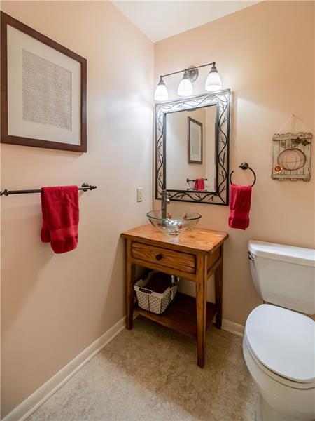 231 Brown Road Wexford, PA 15090 - Photo 13 of 25 Powder Room.