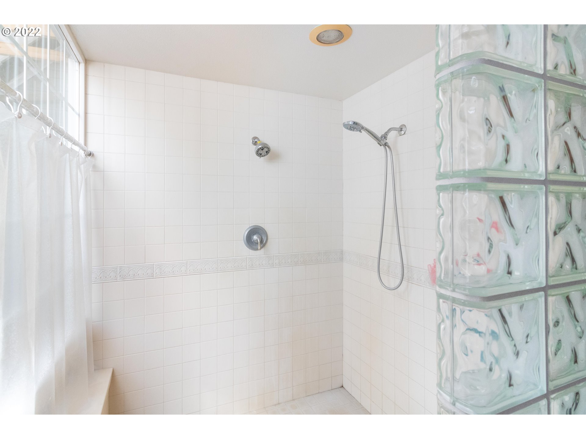 4135 Green Valley Road Oakland, OR 97462 - Photo 12 of 32 Gallery Image 12