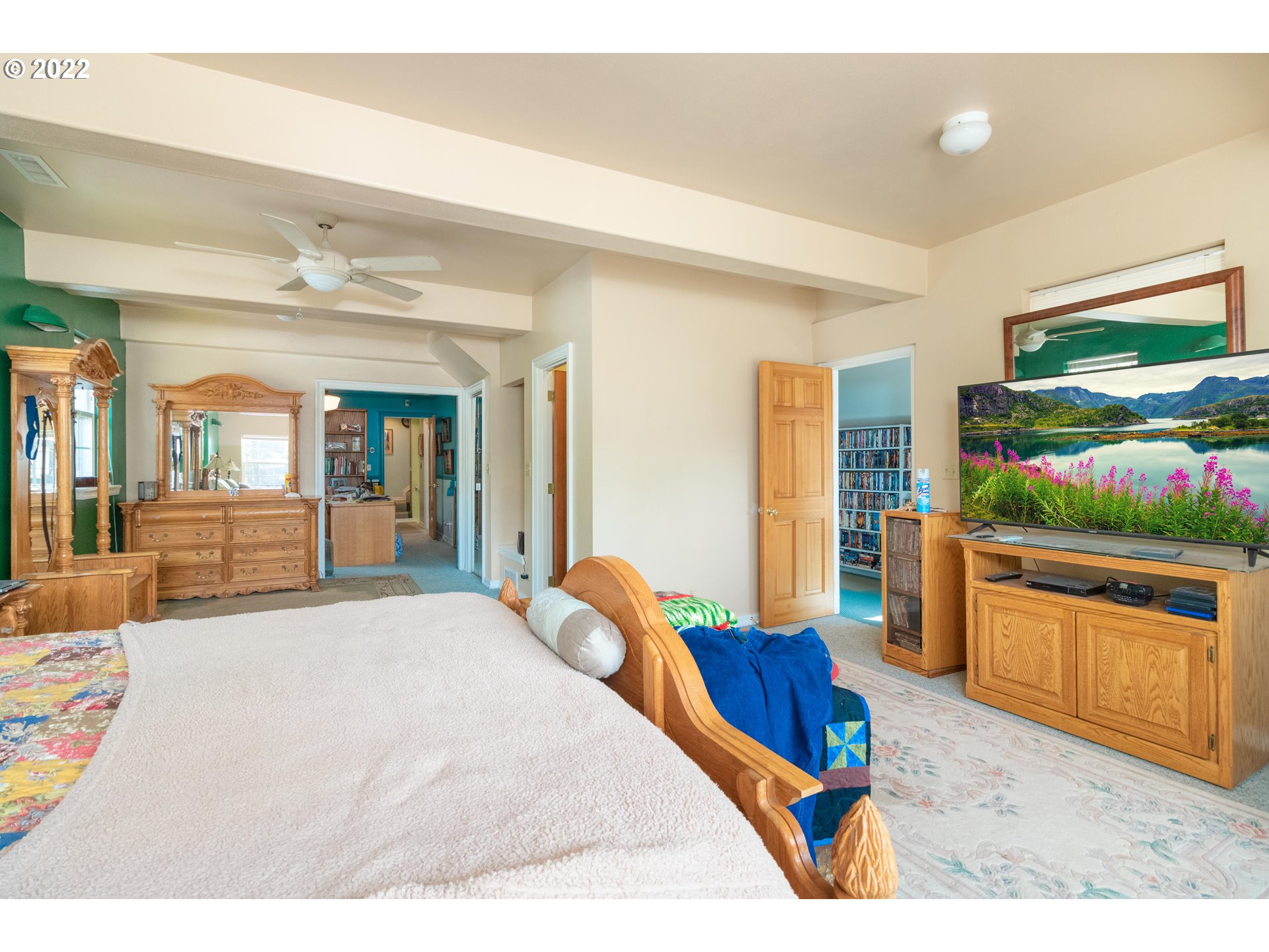 4135 Green Valley Road Oakland, OR 97462 - Photo 10 of 32 Gallery Image 10