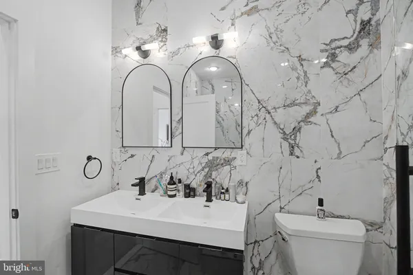 $4,275 | 120-00 North 3rd Street, Unit 4, Philadelphia, PA 19106