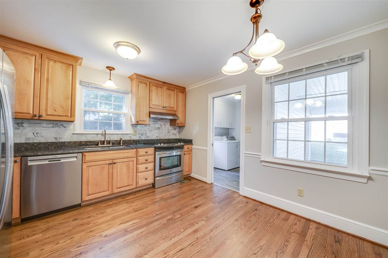 1205 Ivy Lane Raleigh, NC 27609 - Photo 10 of 21 Photo 10