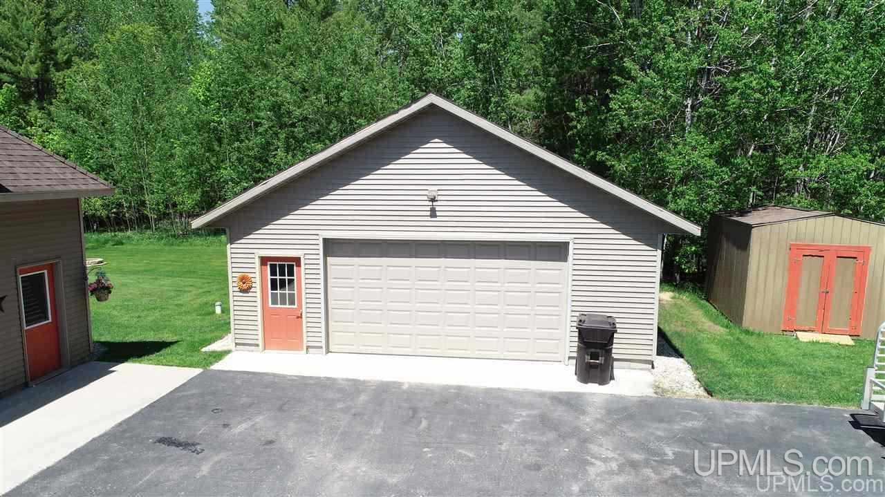8214 W Pine Ridge Road Manistique, MI 49854 - Photo 33 of 44